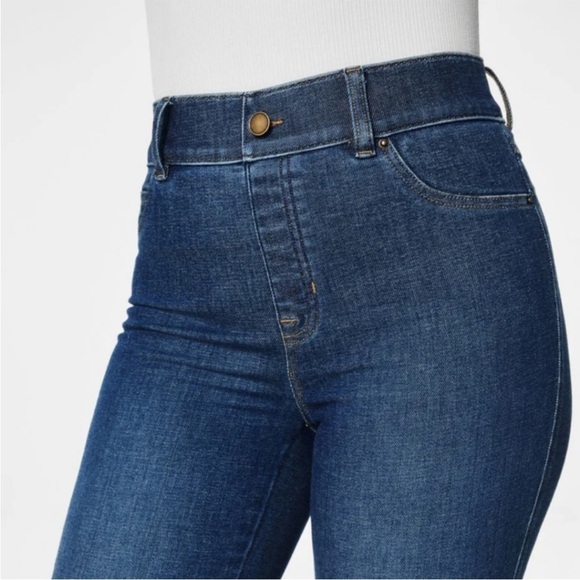 SPANX SPANXshape EveryWear Flare Jeans Authentic Blue Size XL NEW - Picture 3 of 15
